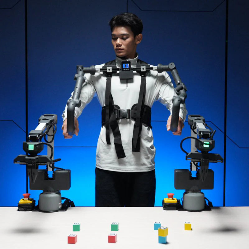 Elephant Robotics myController S570 driving a myArm by demonstration