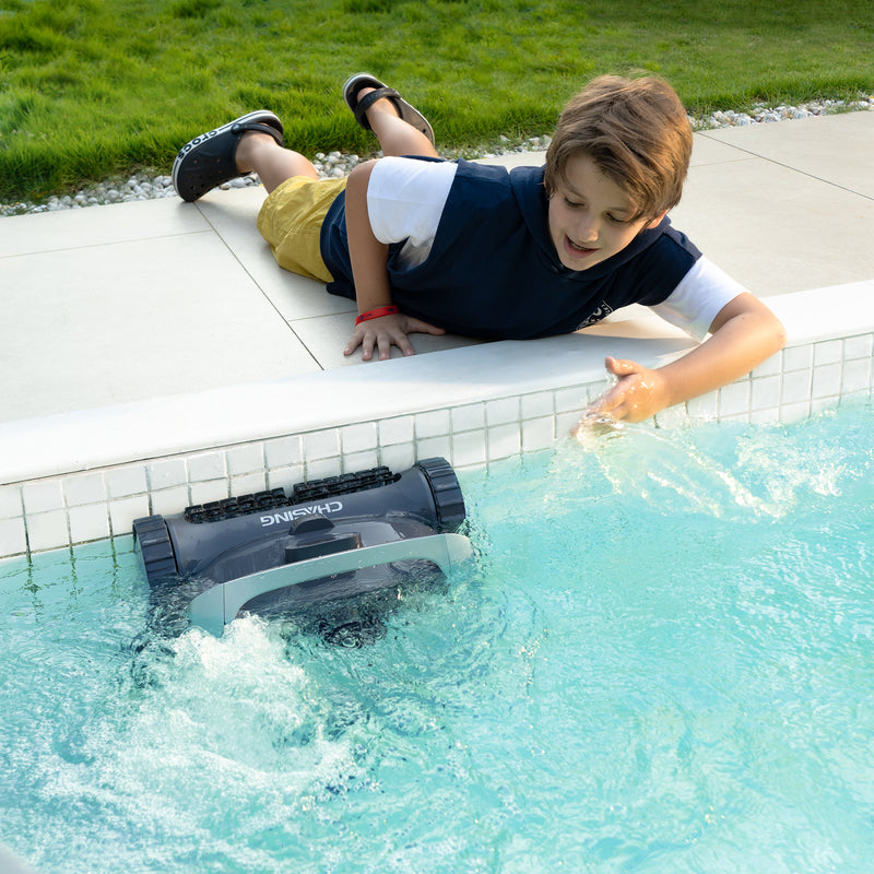 Chasing L1 Ultra Robotic Pool Cleaner